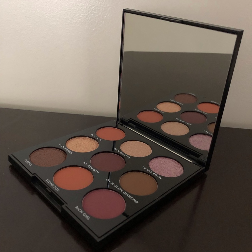 Eyeshadow Palette